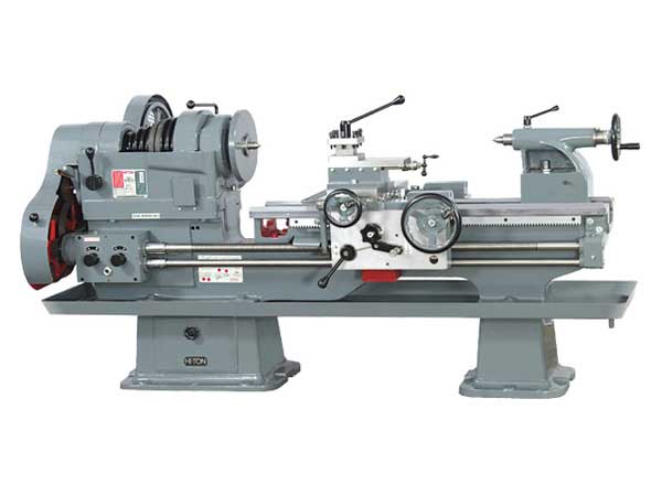 Heavy Duty Lathe Machine